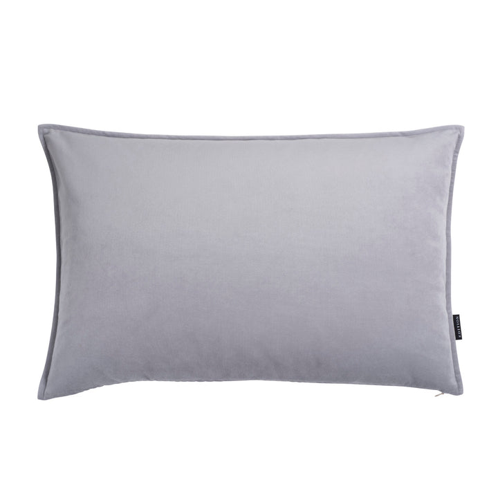 Double sided lilac grey velvet with a 5mm closed flange detailing to the seam. 60x40cm rectangular cushion.