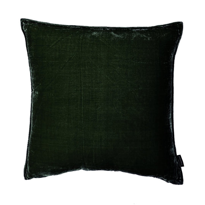 50x50cm double sided forest green silk velvet with a 5mm closed flange detailing to the seam.