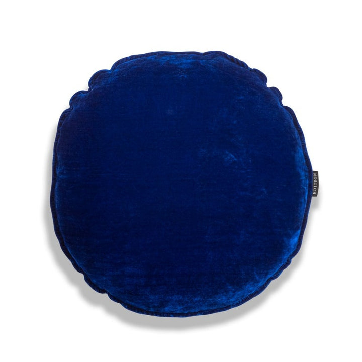 40cm round double sided royal blue silk velvet with a 5mm closed flange detailing to the seam.