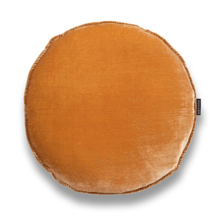 Double sided gold silk velvet with a 5mm closed flange detailing to the seam. 40x40cm round cushion.